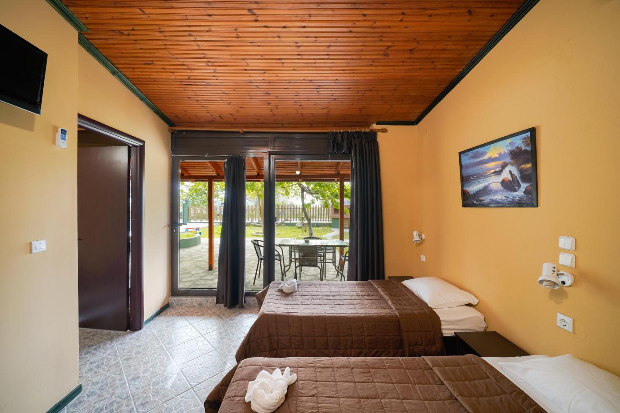 Platanes Apartments สกาลา มาริออน ภายนอก รูปภาพ
